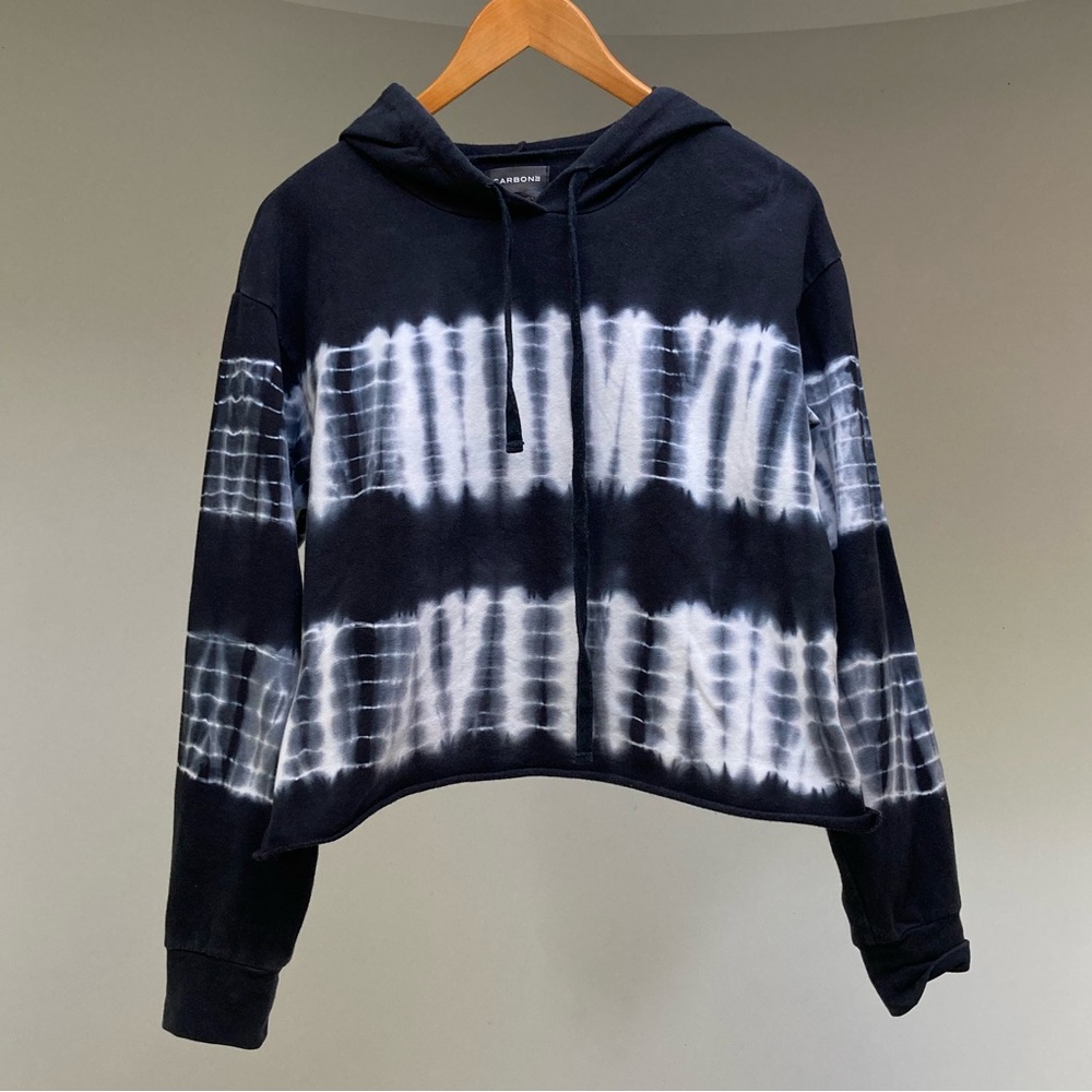 Carbon 38 | Black & White Tie Dye Hooded Sweatshirt